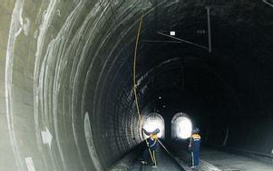 蘭州鐵路局天水段大盤鐵路隧洞防滲工程